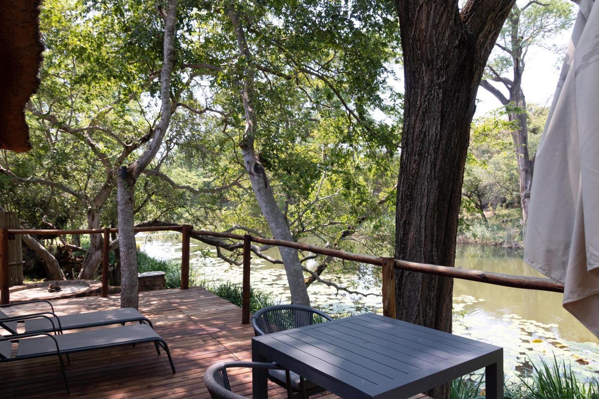 Mologa River Lodge Rust de Winter Buitenkant foto