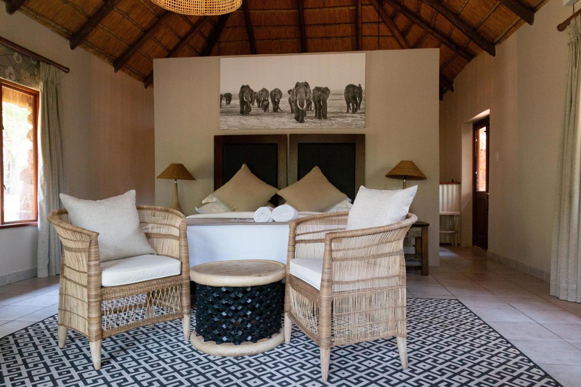 Mologa River Lodge Rust de Winter Buitenkant foto