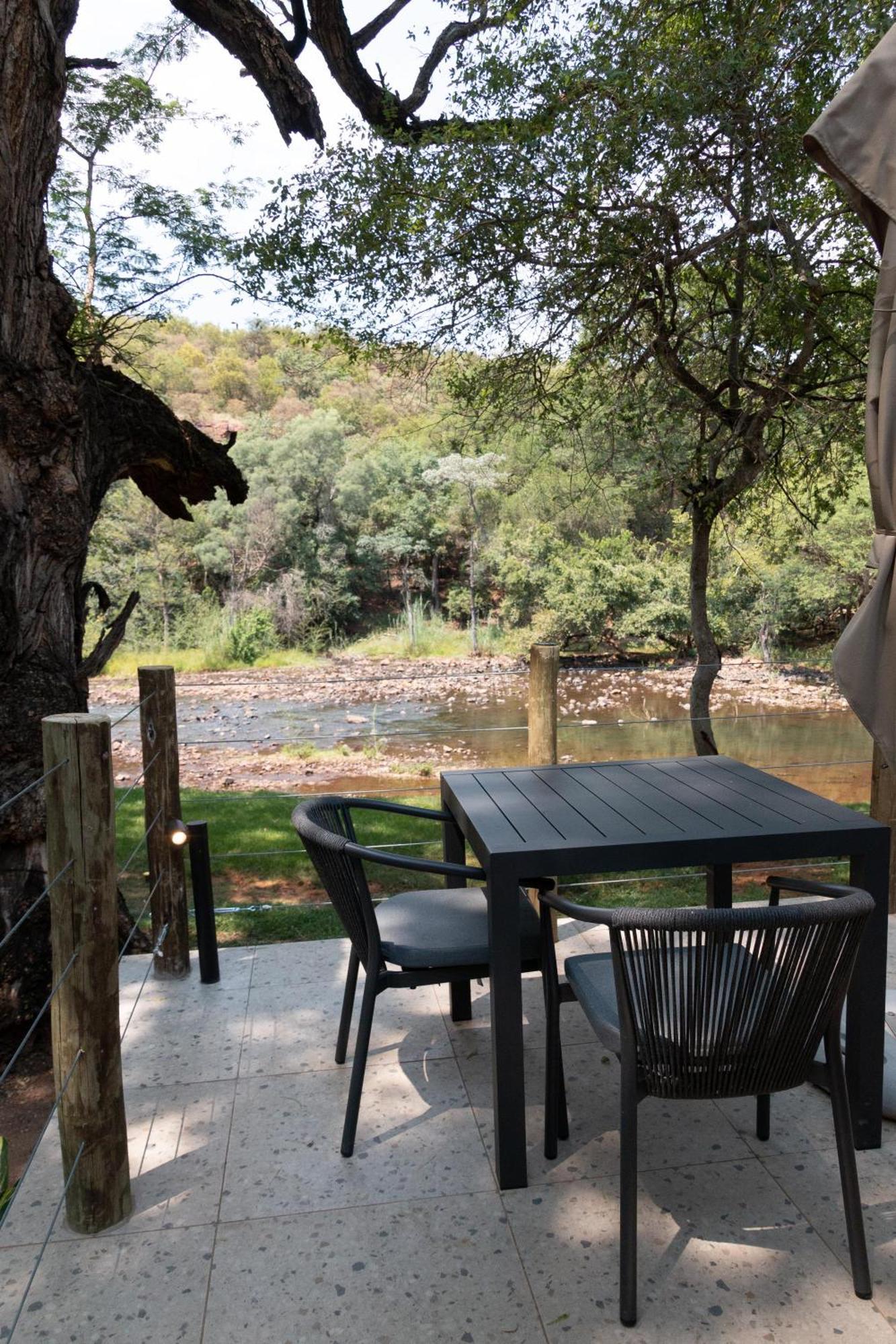 Mologa River Lodge Rust de Winter Buitenkant foto