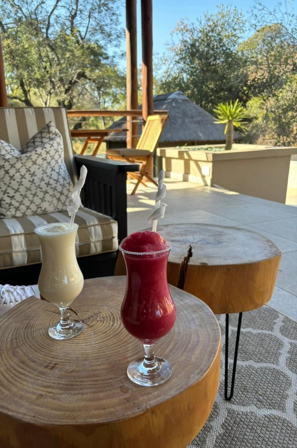 Mologa River Lodge Rust de Winter Buitenkant foto